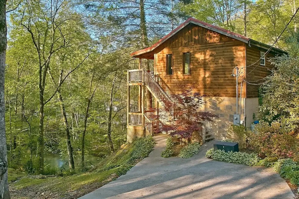 Creekside Retreat #208