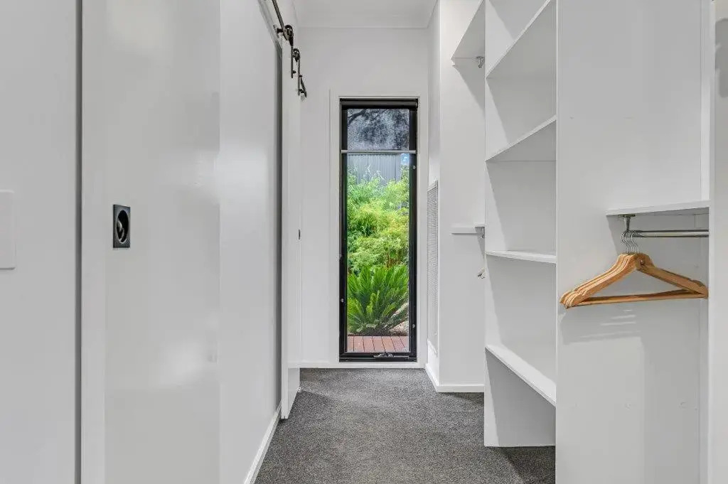 Villa Simone - Tranquil Hideaway in the Heart of Echuca