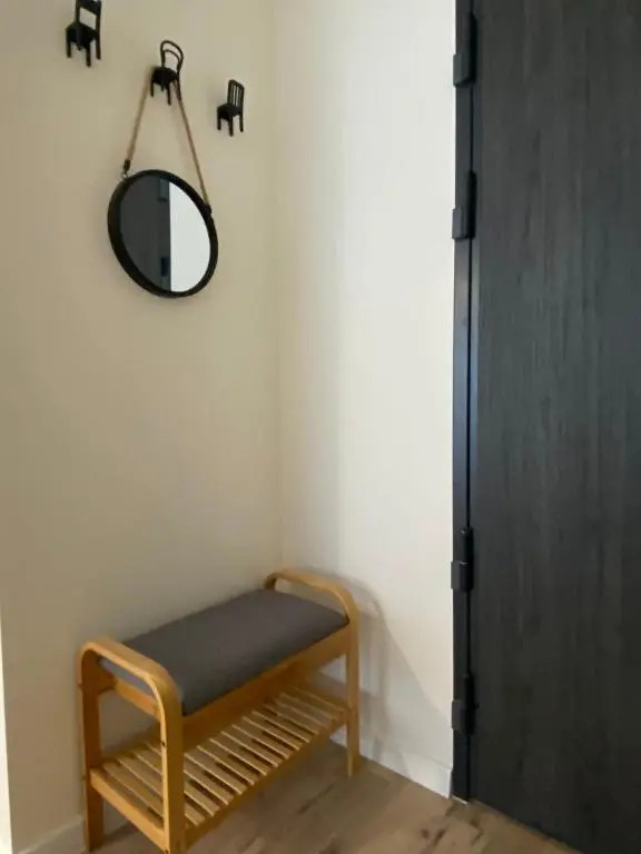 Apartment Insat II
