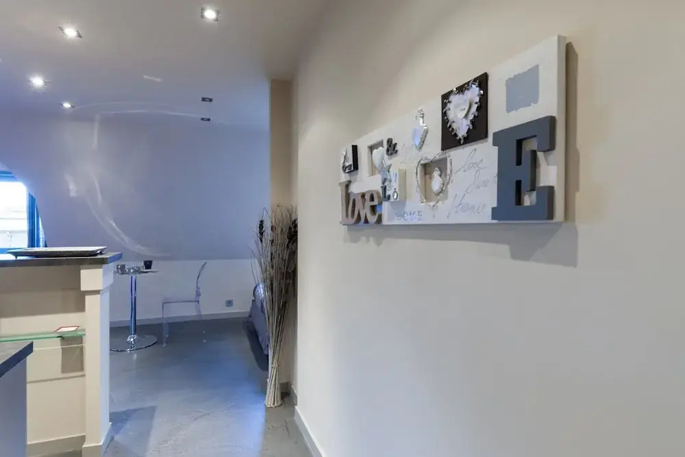 Apartment With Parking on Place de Morny