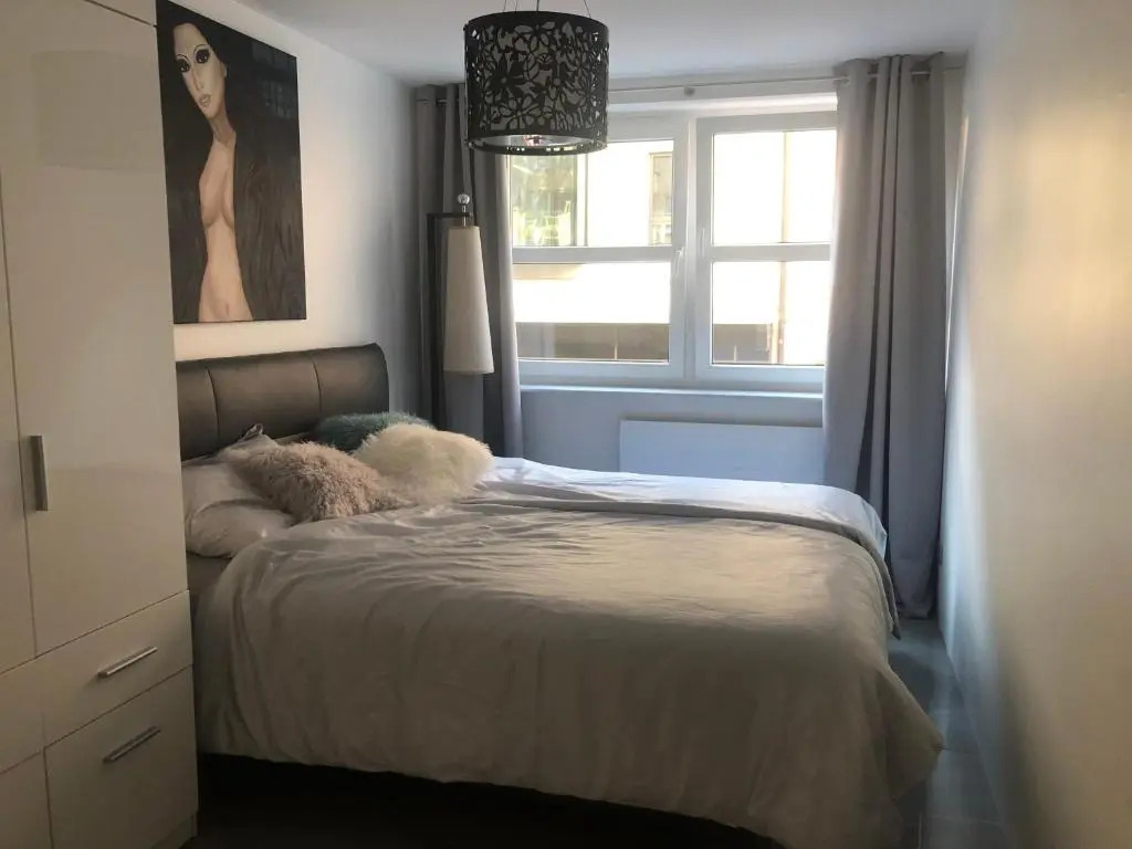 Luxurious 2 Bedroom Apartment Old City
