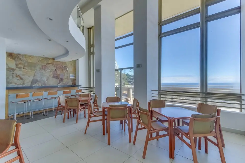 Departamento Moderno Frente al Mar