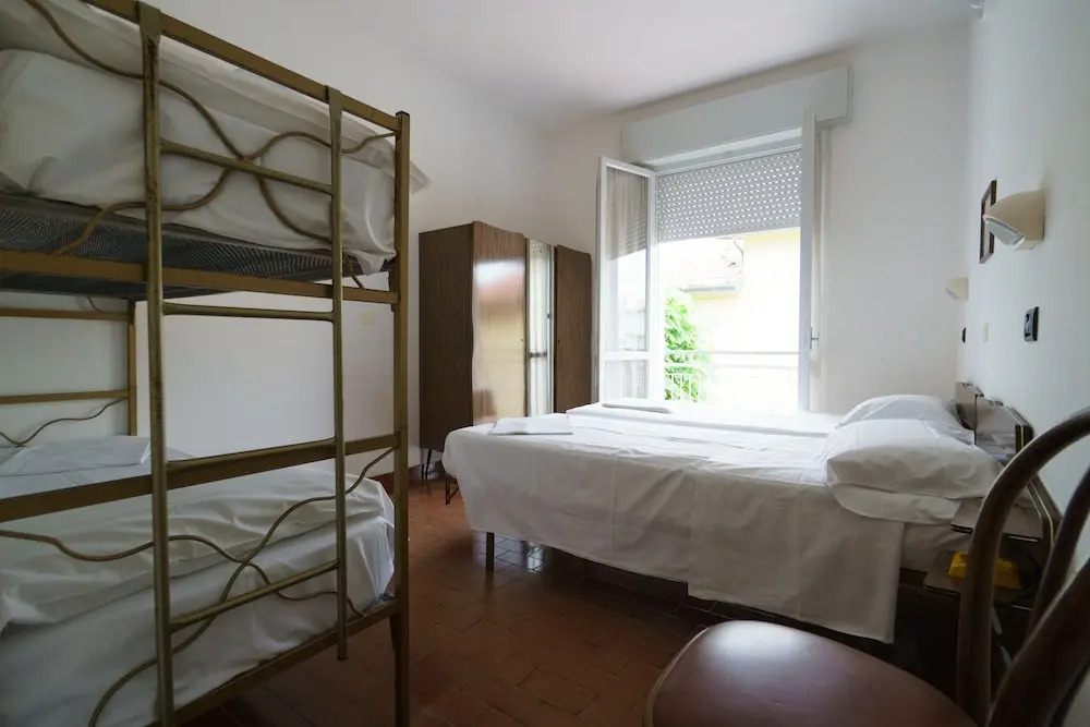Hotel Flores