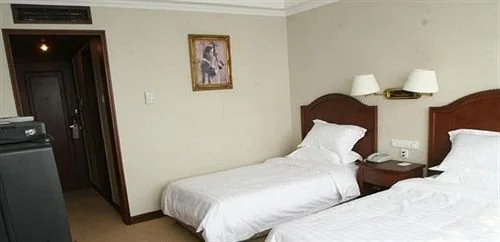 Anhui Fuyang Guomao Hotel - Fuyang