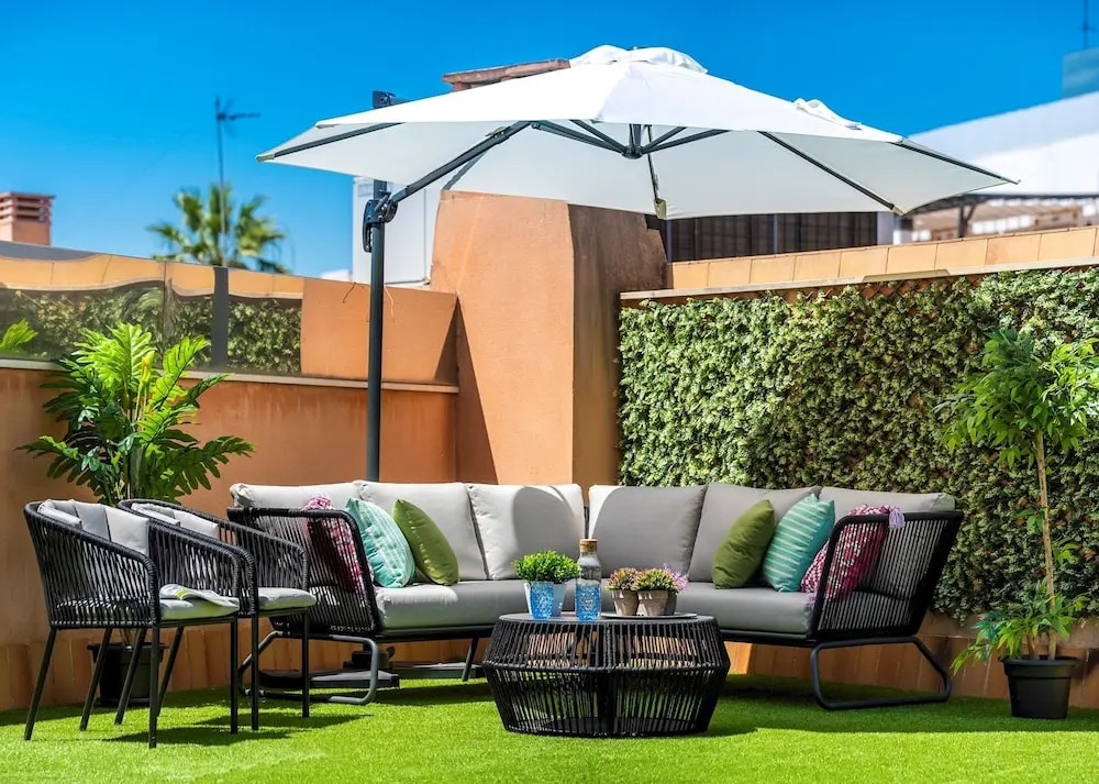 Wonderful 3 BD Duplex With a Large Private Terrace in Prime Location.. Zaragoza IV