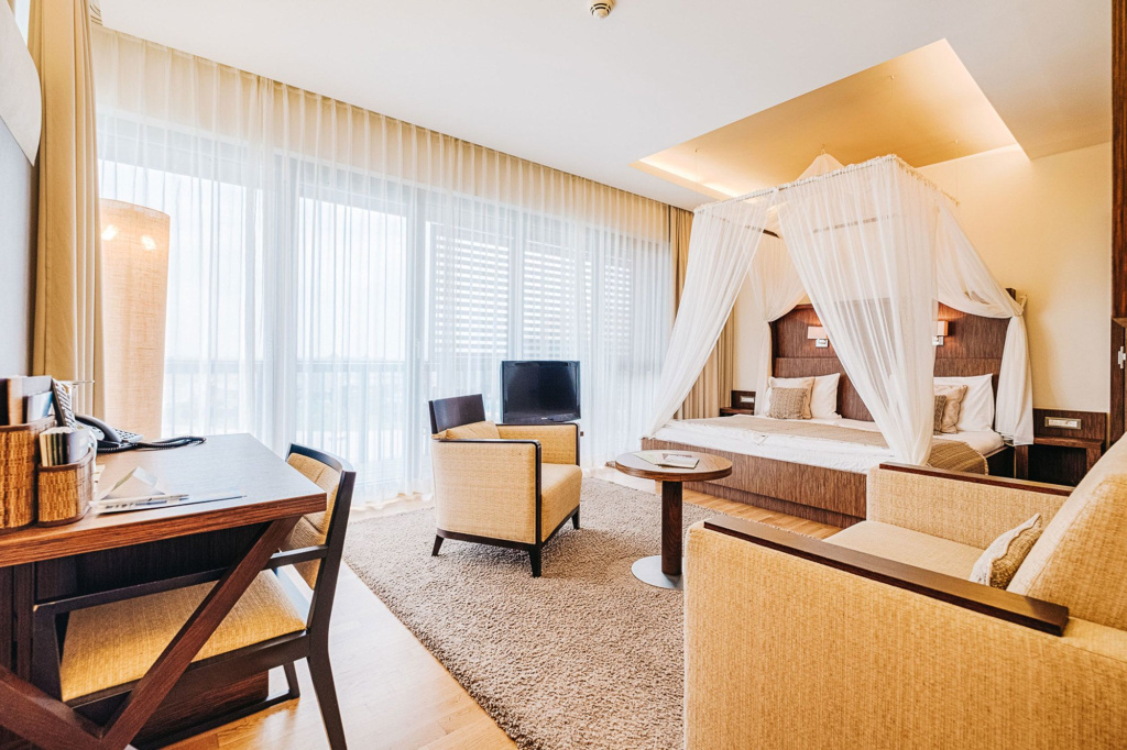 St. Martins Therme & Lodge