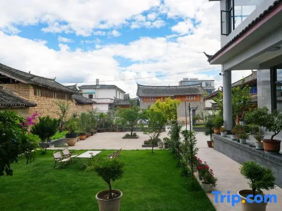 Youhe Juzhuju (Lijiang Shuhe Ancient Town Branch)