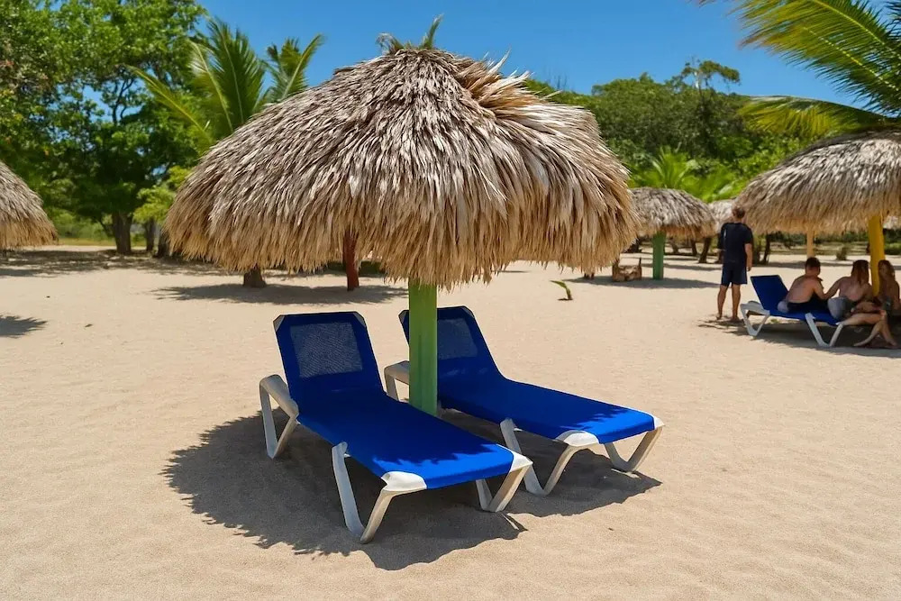 CortLang Vacation Rentals Costambar