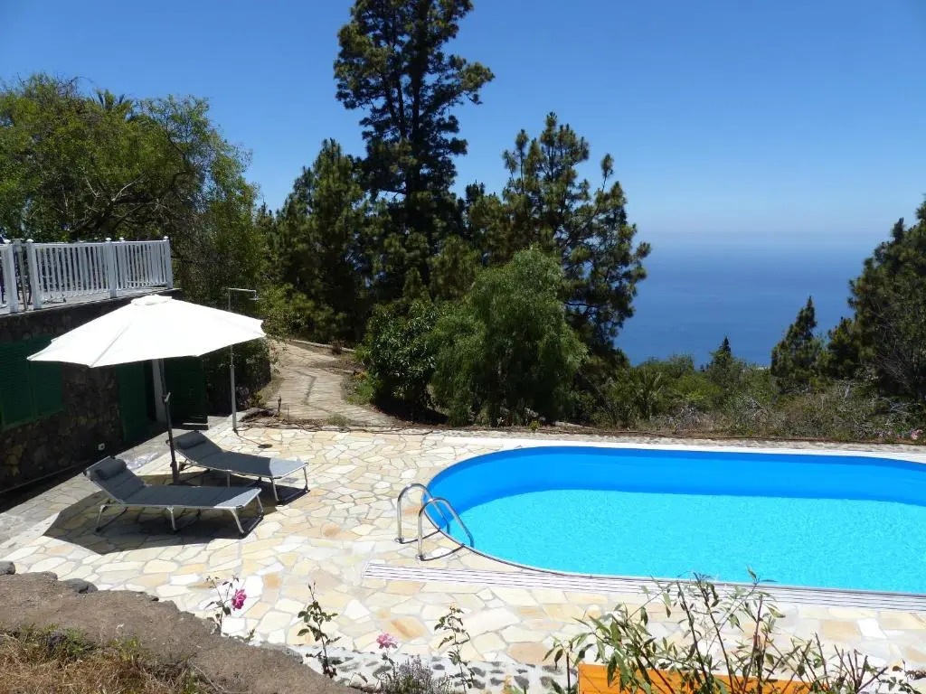 Villa Finca Tijarafe mit beheiztem, abdeckbarem Pool