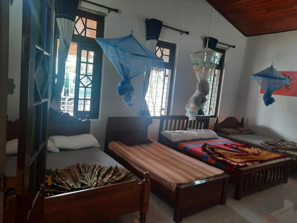 Antique Tourists Lodge