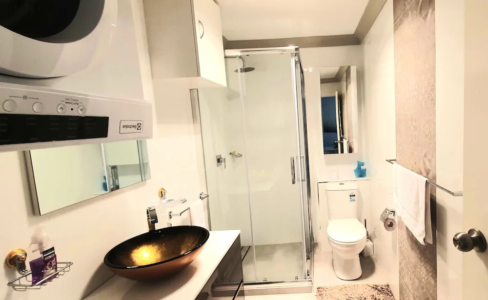 West Beach Lagoon 210 – Amazing Views