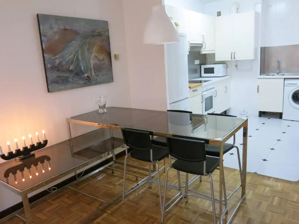 Preciosa vivienda. Centro de Oviedo. Vut-922 AS