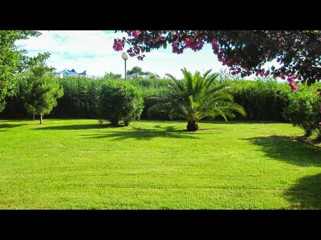 Seaside apartment with 3 bedrooms 2 bathrooms sofa bed in the living room