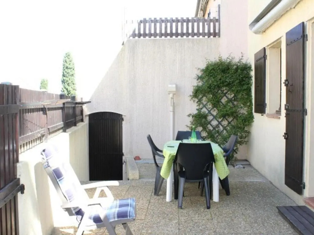 Appartement Gruissan, 2 pièces, 6 personnes - FR-1-229-777