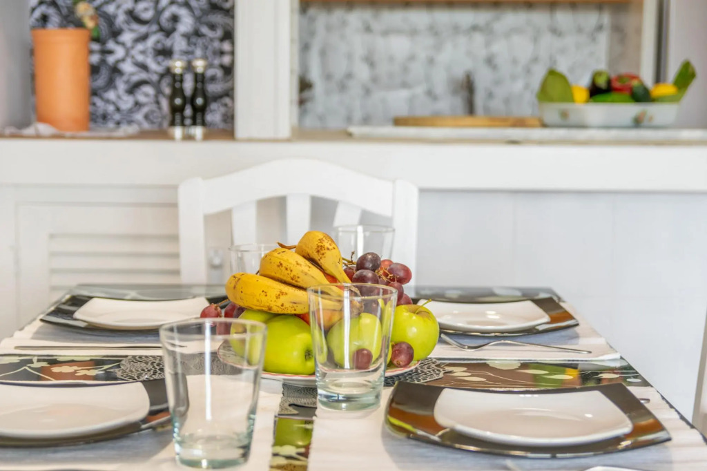 SOL - Nice flat close to the beach and leisure area Free WiFi