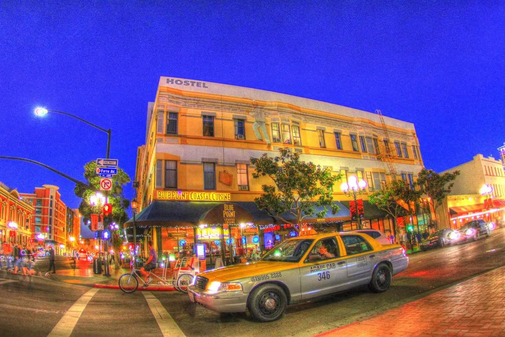 HI San Diego Downtown Hostel