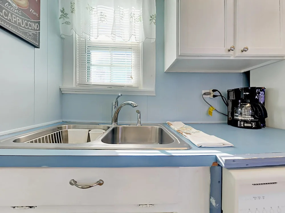 3101 Avenue R 1/2 Home 2 Bedrooms 1 Bathroom Home