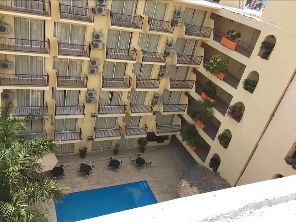 Hotel Brisareli