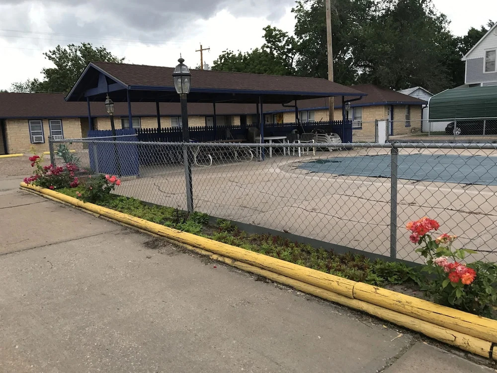Coronado West Motel
