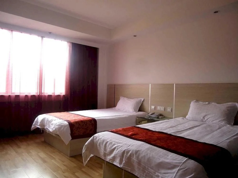 Greentree Alliance Beihai Guangdong Road Shangyejie Hotel