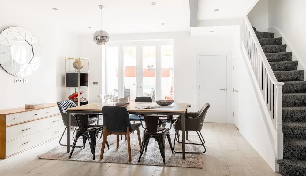 The Camden Retreat - Modern & Spacious 4BDR Home with Garden
