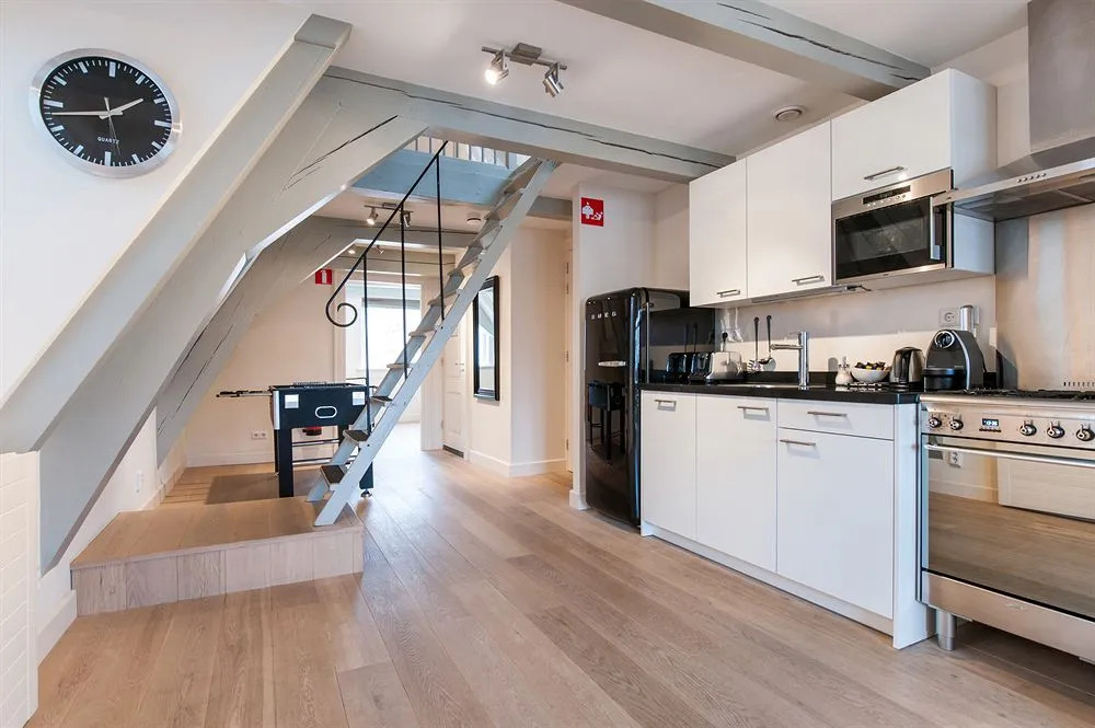 Cityden Canal Serviced Apartments