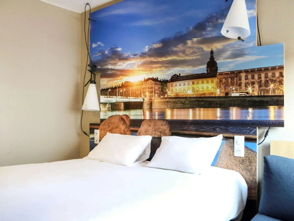 ibis Лион Gerland Rue Mérieux
