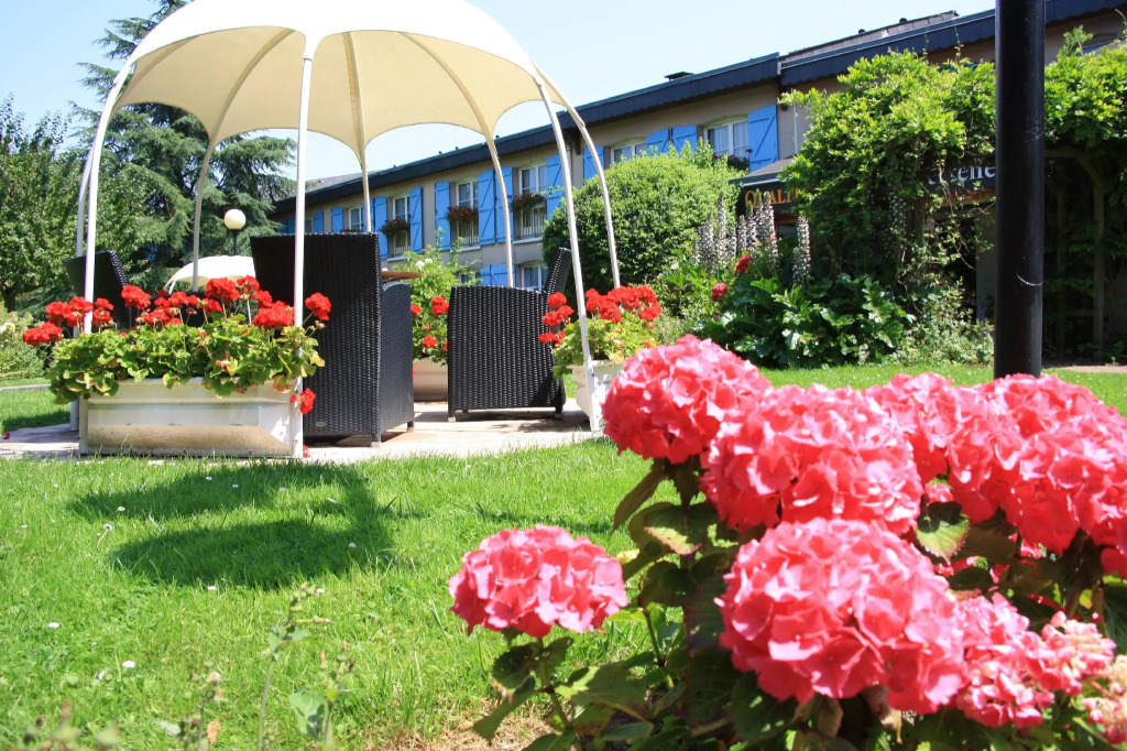Logis Hôtel Restaurant La Berteliere