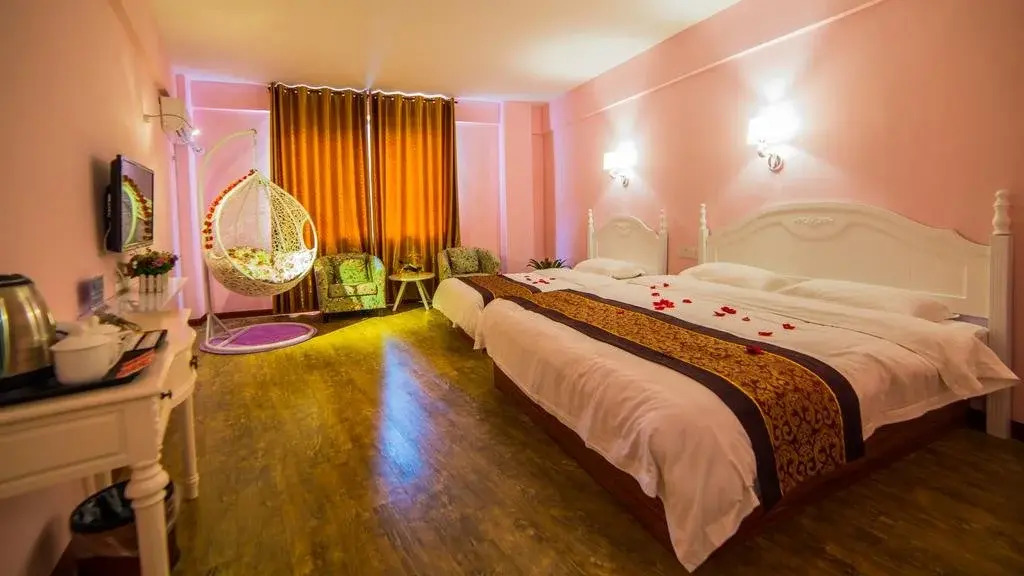 Yangshuo Mengjiangnan Garden Hotel