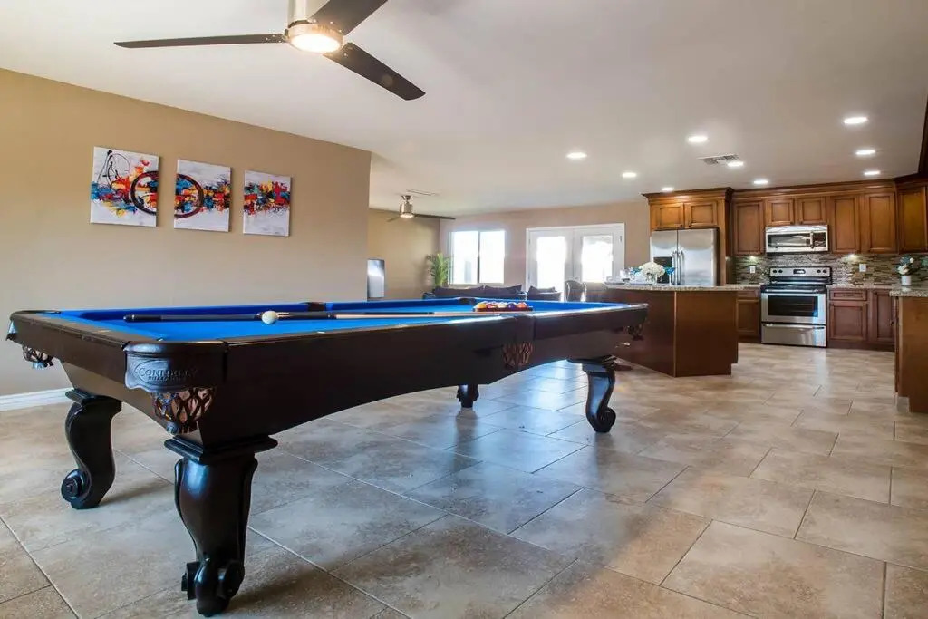 Hot Tub! 10Beds! Old Town Scottsdale Stays