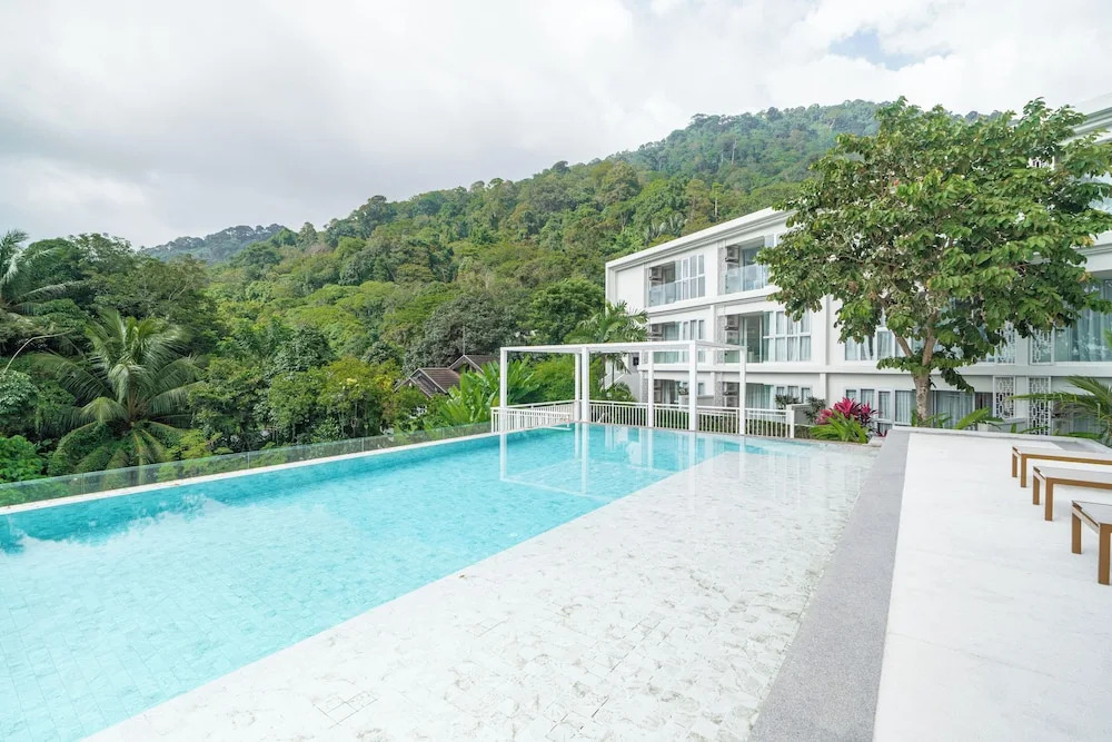 Seavale patong phuket