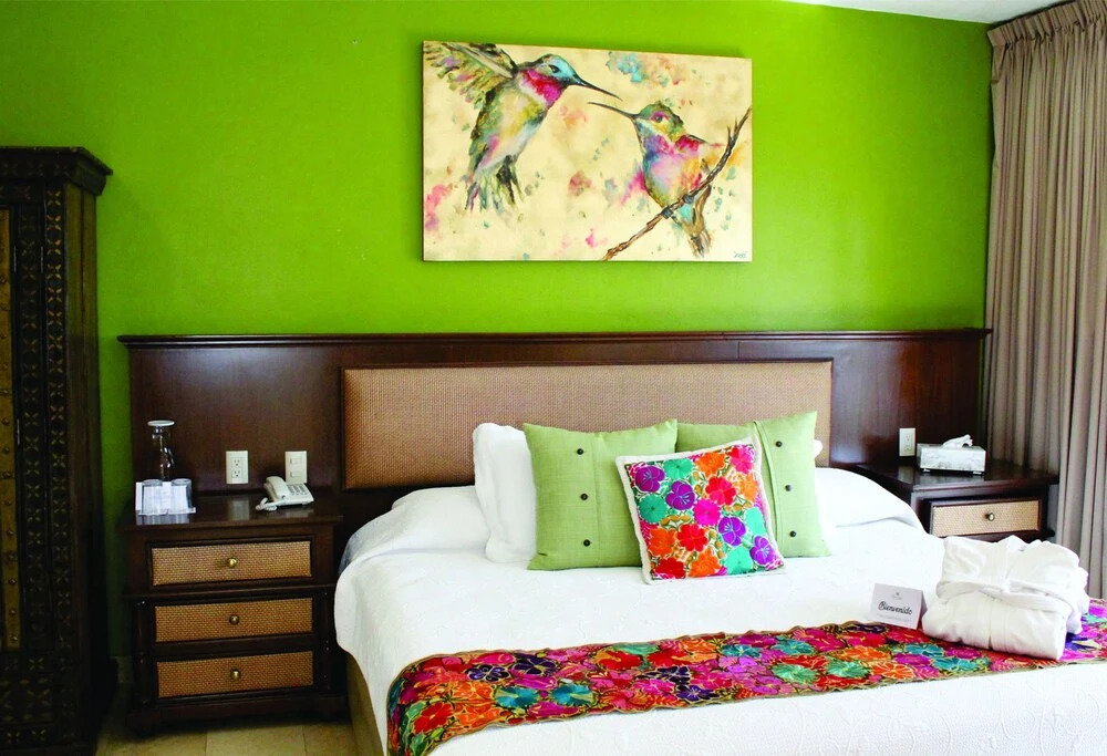 Hotel Lindo Ajijic Bed & Breakfast