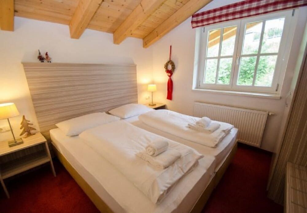 All Seasons Lodge by All in One Apartments