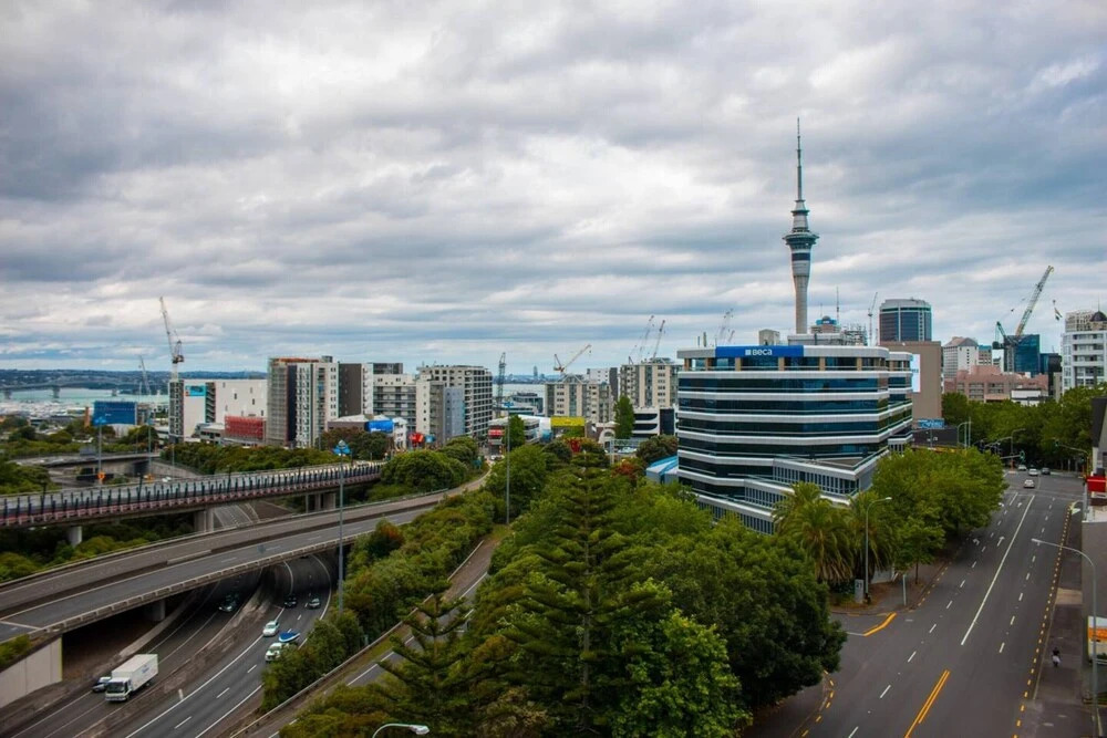 Comfortable 2 Bedroom Apartment With Stunning Views