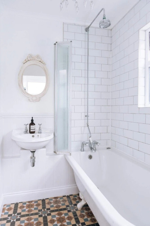 Inviting 1BD Flat - 20 Mins to Brighton Beach!