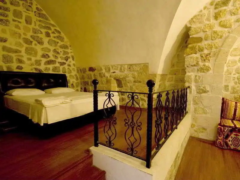 Zinciriye Hotel