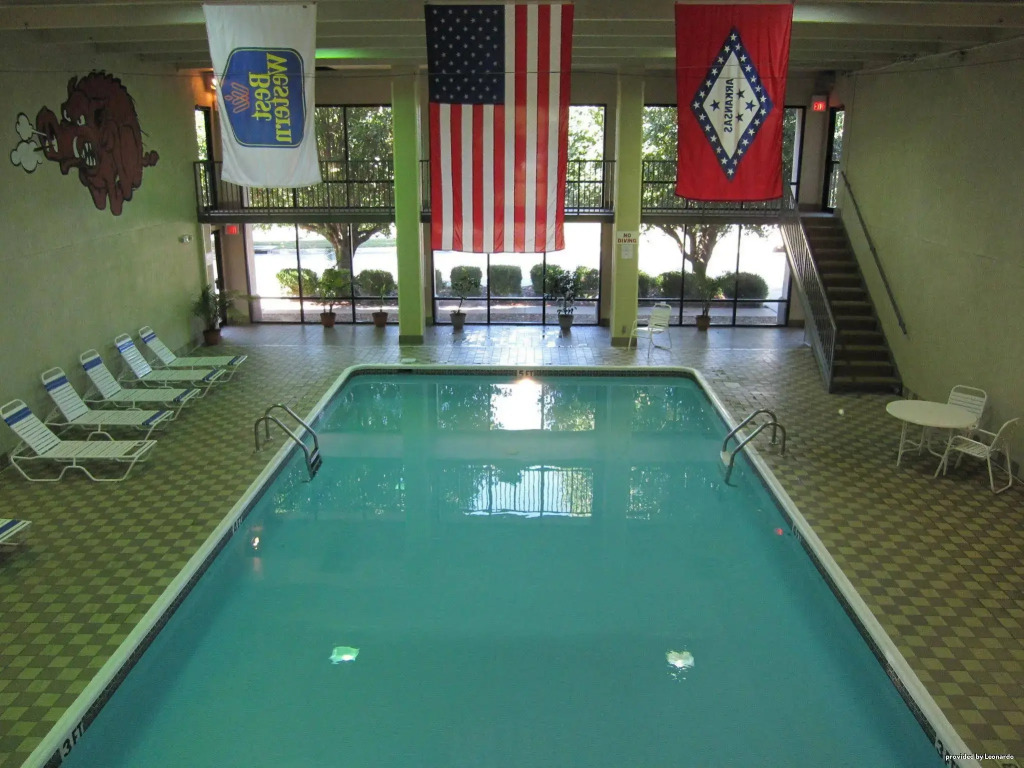 Best Western Windsor Suites
