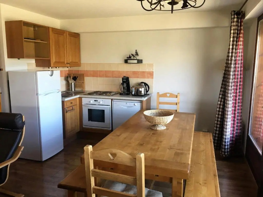 Appartement Le Dévoluy-Agnières-en-Dévoluy, 5 pièces, 10 personnes - FR-1-504-10