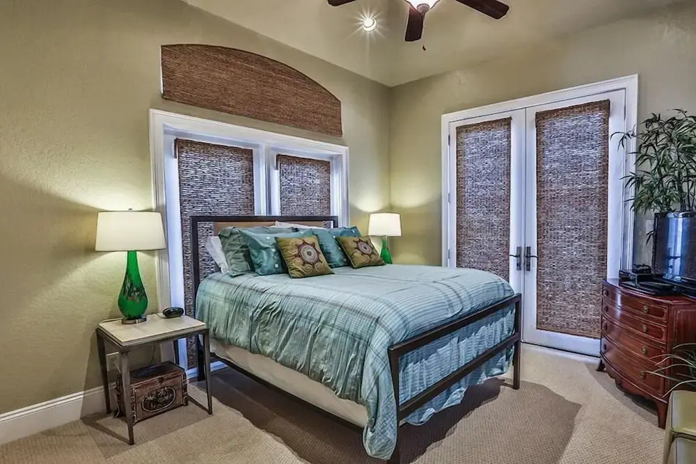 Ocean Paradise 4 Bedroom Holiday Home by Five Star Properties