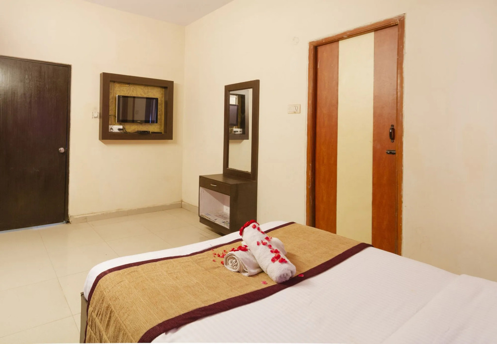 Hotel Rinn Lakdikapul