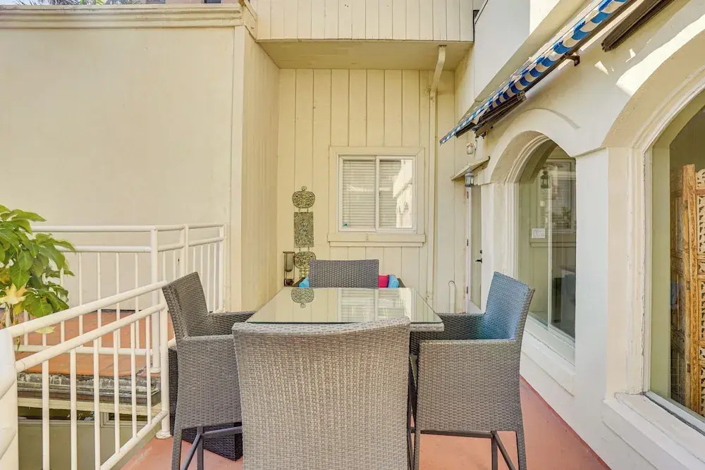 Beachfront Living in Long Beach: 2,500 Sq Ft Condo