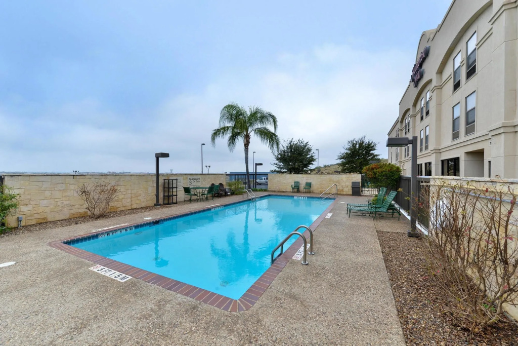 Hampton Inn Eagle Pass