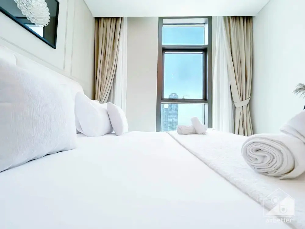 2B With Stunning Burj Views at Burj Crown
