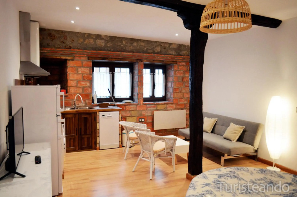 Apartamento Llerandi A: Céntrico y completamente reformado
