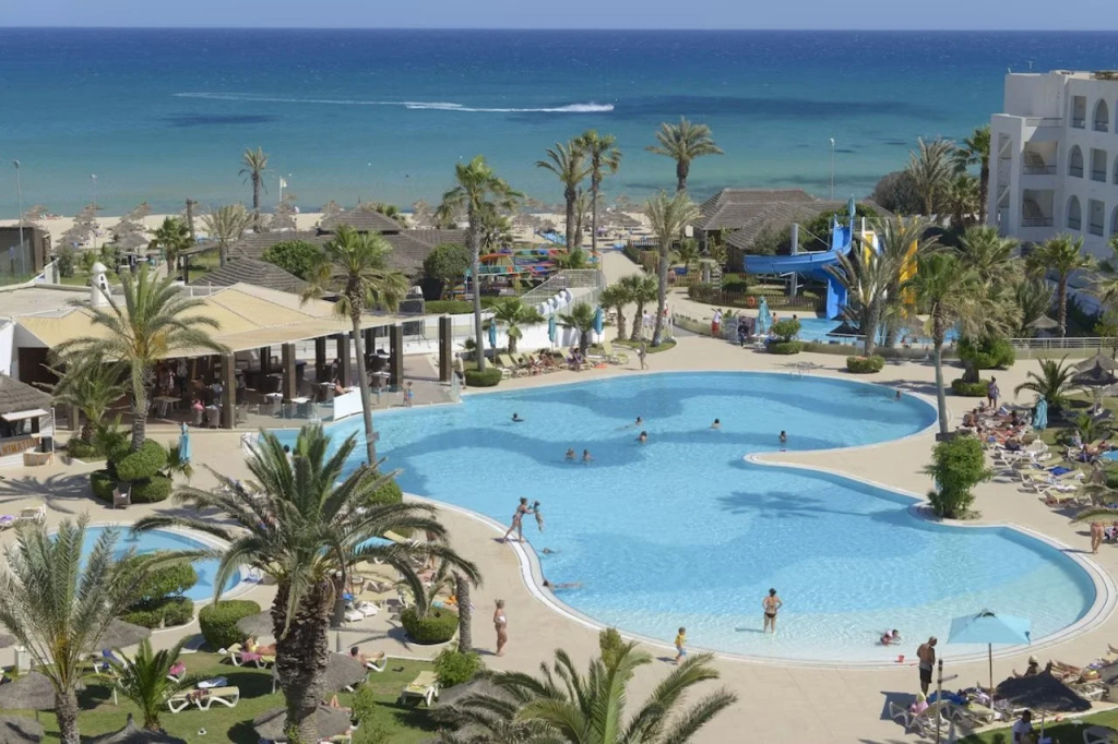 Nozha Beach Resort & Spa