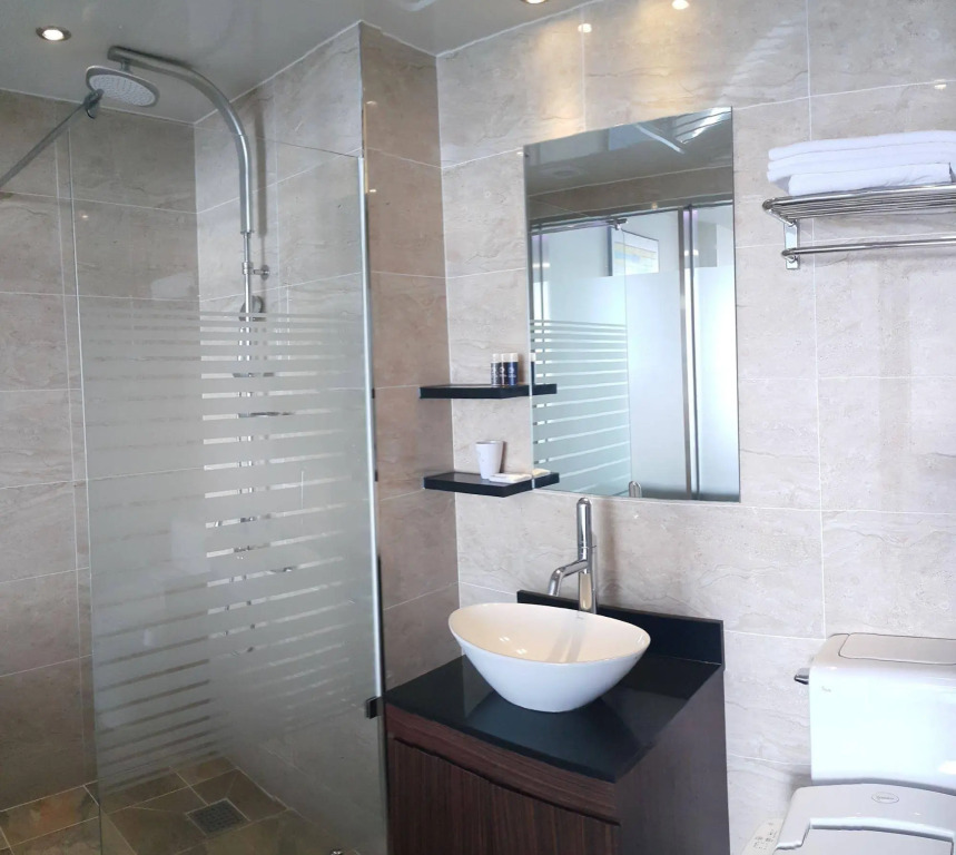 Radiance Tourist Hotel