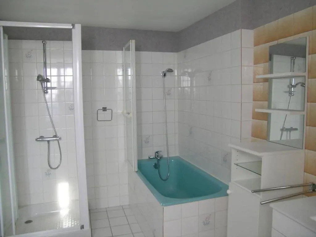 Maison avec jardin, idéal famille, à Bransat - FR-1-489-38