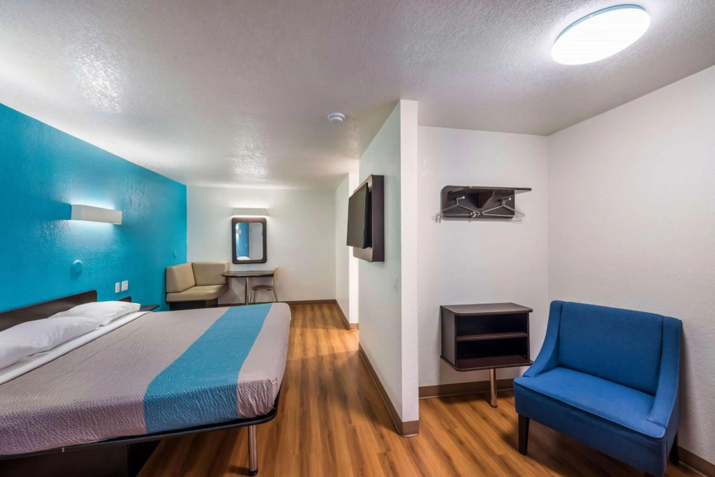 Motel 6-Irving, TX - Irving DFW Airport East