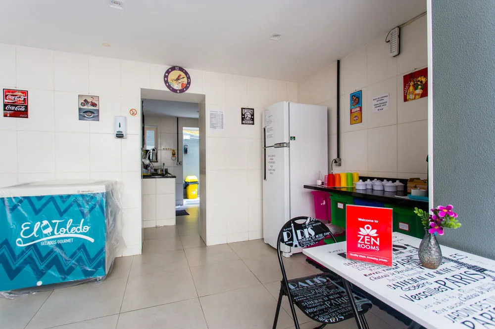 ZEN Rooms Mena Barreto