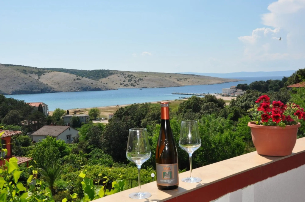 Bela - sea View - A1